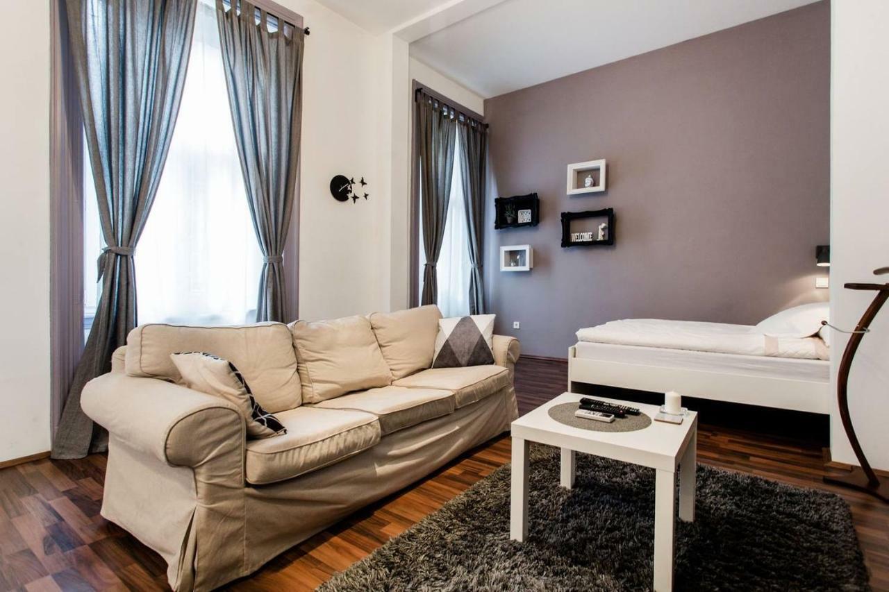 Orsi'S Sweet & Lovely Home Budapest Exterior photo